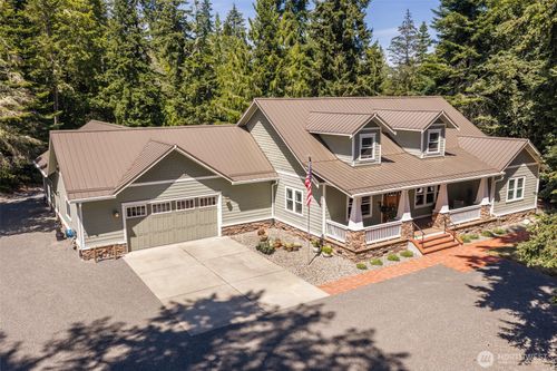 953 Henry Boyd Rd, Port Angeles, WA, 98362-8365 | Card Image