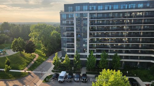 915-372 Highway 7 Street E, Richmond Hill, ON, L4B0C6 | Card Image