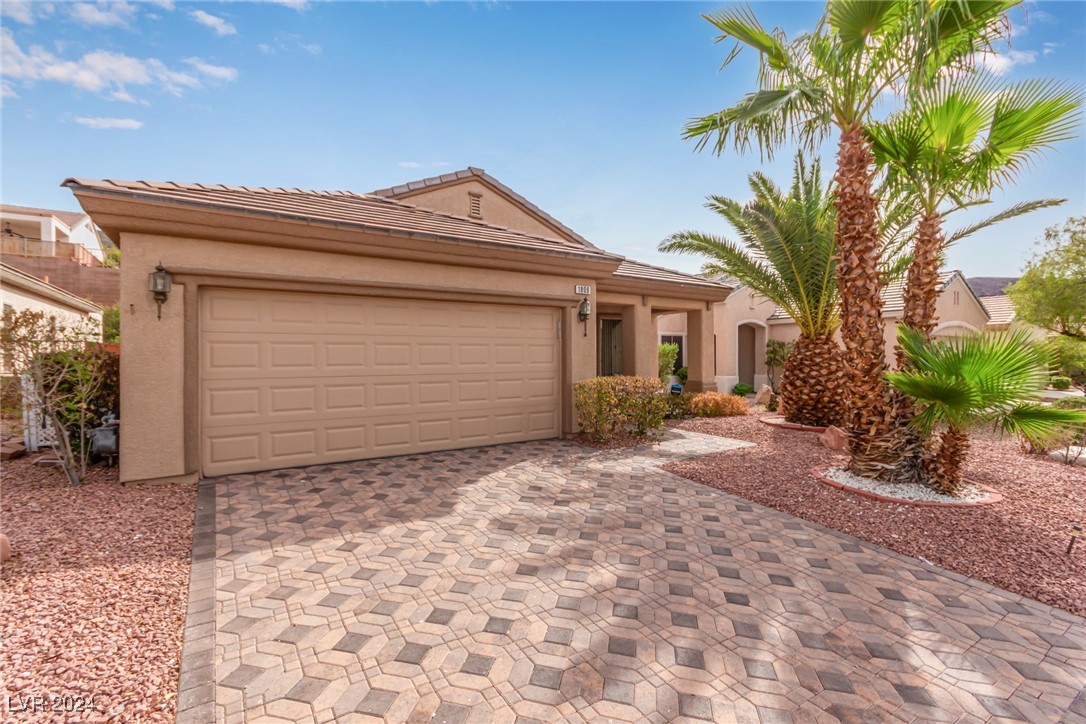Mountain Ranch Ave, Henderson, NV 89012