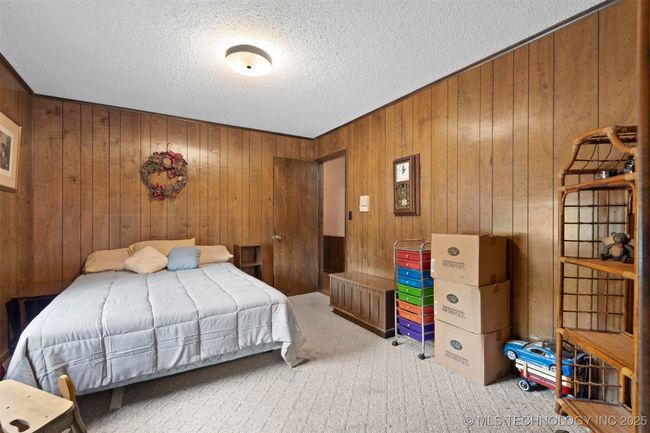 33742 Pleasant Valley Rd, House other with 3 bedrooms, 3 bathrooms and null parking in Poteau OK | Image 35