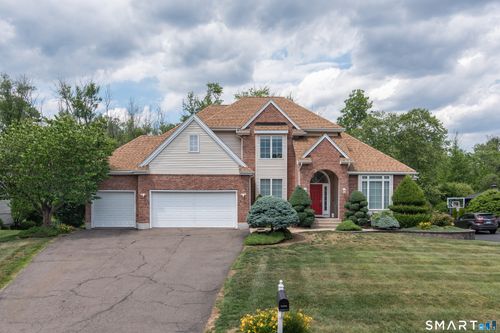 21 Westmont Rd, Wethersfield, CT, 06109-3995 | Card Image
