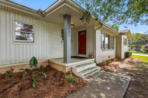 2801 Miriam Ln, Decatur, GA, 30032-5739 | Card Image