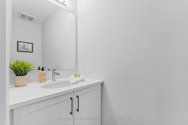 10 - 405 Merritt St, Condo with 2 bedrooms, 2 bathrooms and 1 parking in Saint Catharines ON | Image 23