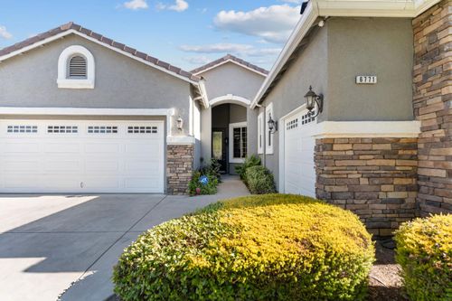 6771 W Oswego Ave, Fresno, CA, 93723-8108 | Card Image