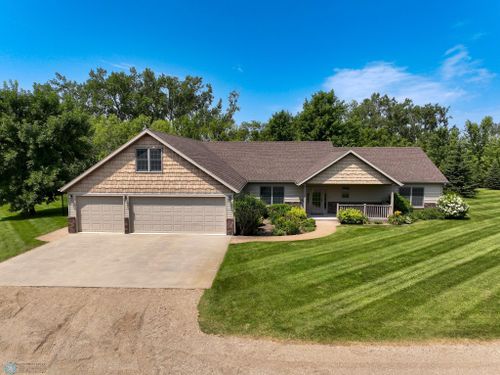 15607 54th St Se, Leonard, ND, 58052-9761 | Card Image