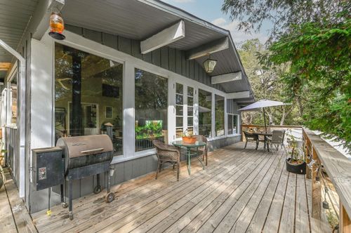 18371 Sugar Pine Dr, Pine Grove, CA, 95665-9411 | Card Image