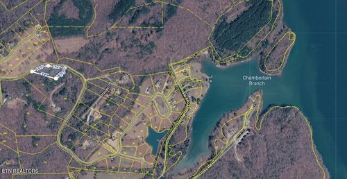 304 Enclave Way, Kingston, TN, 37763 | Card Image
