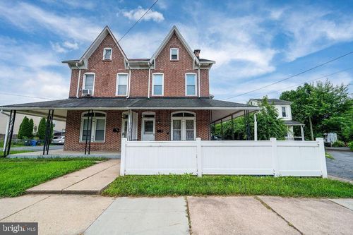 1130 Mount Laurel Ave, TEMPLE, PA, 19560-1307 | Card Image
