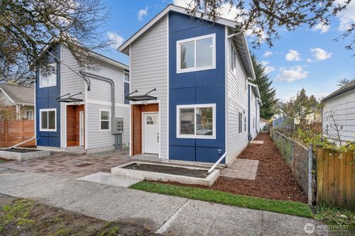 b-1051 S Thistle St, Seattle, WA, 98108-4456 | Card Image