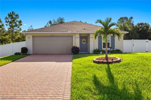 5016 Mateo Circle, Labelle, FL, 33935 | Card Image