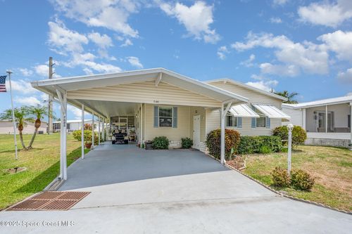 7685 Fox Hunter Cir, Micco, FL, 32976-7729 | Card Image