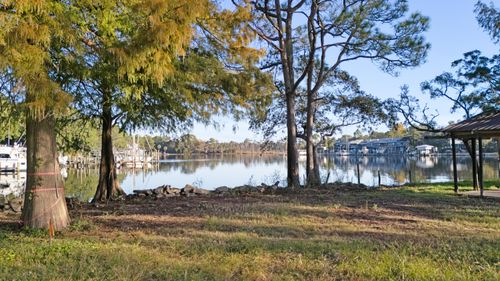 404 Seville Cir, Niceville, FL, 32578-2906 | Card Image