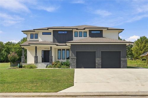 13002 Sloan Ave, Kansas City, KS, 66109 | Card Image