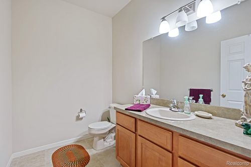 13823 Blue Beech Ln, Shelby Township, MI, 48315-1474 | Card Image