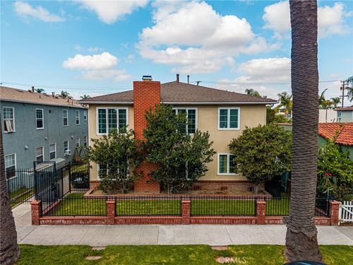 2045 Pine Ave, Long Beach, CA, 90806-4753 | Card Image