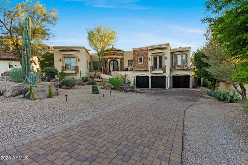 18425 W Santa Irene Dr, Goodyear, AZ, 85338-5329 | Card Image