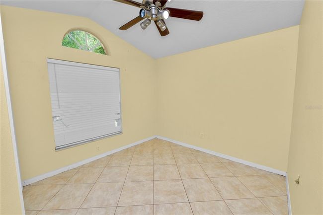 16804 Hawkridge Rd, House other with 4 bedrooms, 2 bathrooms and null parking in Lithia FL | Image 37