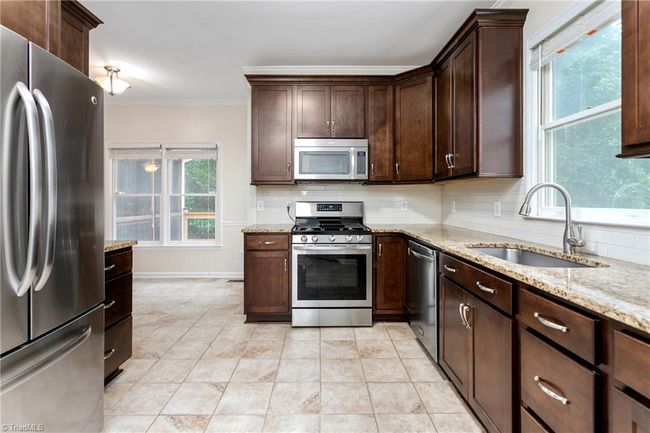 2001 Treyburn Ln, House other with 4 bedrooms, 3 bathrooms and null parking in High Point NC | Image 13