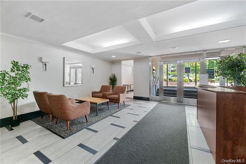 6d-2711 Henry Huudson Parkway, New York, NY, 10463 | Card Image