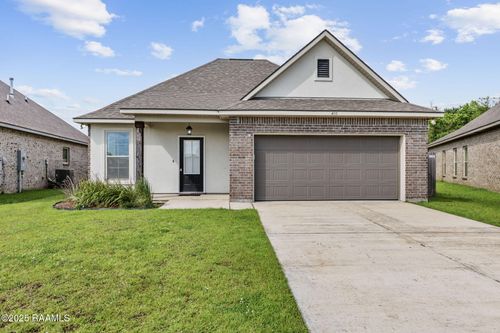 403 Berg Ct, Youngsville, LA, 70592-5064 | Card Image