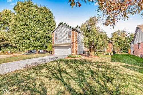 1142 Alydar Cir, Indianapolis, IN, 46217-3998 | Card Image