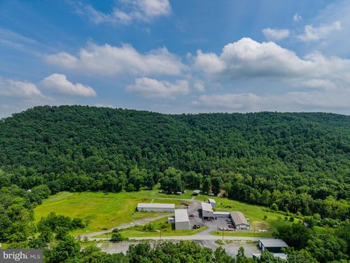 548 Landisburg Rd, LANDISBURG, PA, 17040-9328 | Card Image