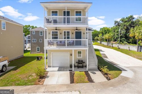 102 Cathead Ln, Darien, GA, 31305-9276 | Card Image