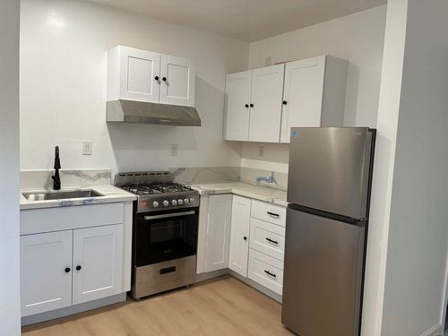 586 Del Mar Ave, Chula Vista, CA, 91910-5628 | Card Image