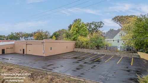 54 National St, Elgin, IL, 60123-7705 | Card Image
