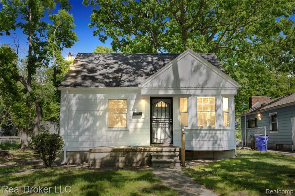 Ferguson St, Detroit, MI 48235