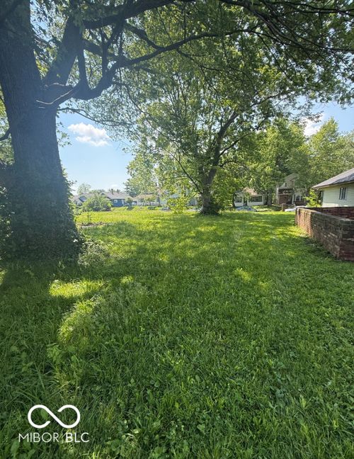 1350 Roache St, Indianapolis, IN, 46208-5326 | Card Image