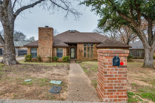 4307 Waycross Dr, Arlington, TX, 76016-3007 | Card Image