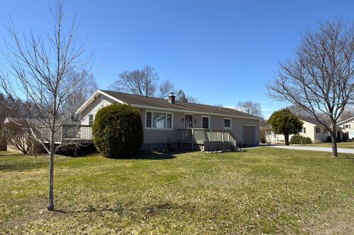 3 Green Knolls Ln, Rutland, VT, 05701-3359 | Card Image