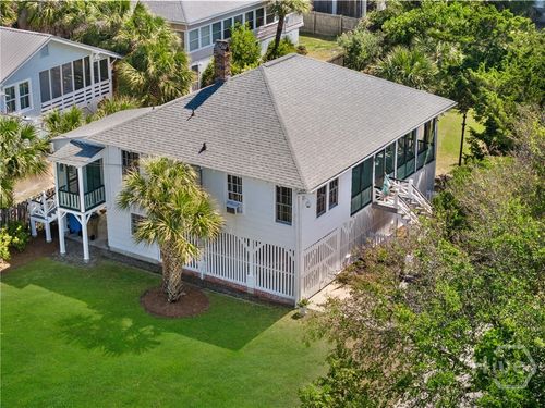 14 18th Pl, Tybee Island, GA, 31328-8961 | Card Image