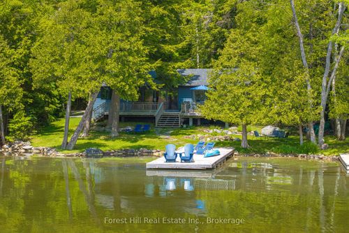 1050 Fair-Lee Park Rd, Minett, ON, P0B1G0 | Card Image