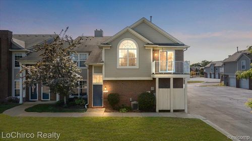 2165 Leighton Dr, Shelby Township, MI, 48317-2793 | Card Image