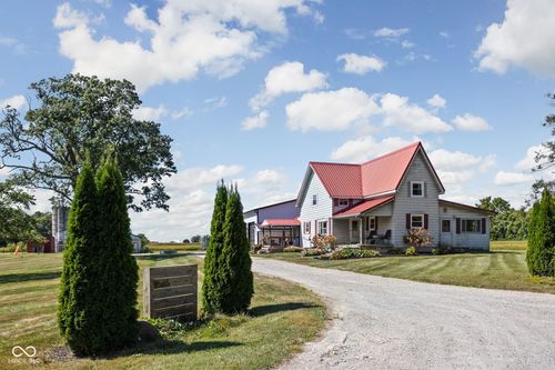 9565 S 250 E, Markleville, IN, 46056-9729 | Card Image
