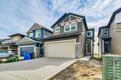 262 Hotchkiss Manor Se, Calgary, AB, T3S0J8 | Card Image