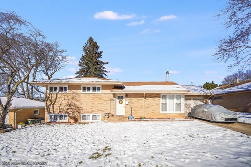 113 April Ln, North Aurora, IL, 60542-1203 | Card Image