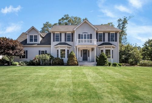 98 Arbor Xing, East Lyme, CT, 06333-1171 | Card Image