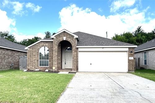 8603 W Highlands Xing, Highlands, TX, 77562-2263 | Card Image