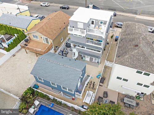 222 7th St, BEACH HAVEN, NJ, 08008-1913 | Card Image