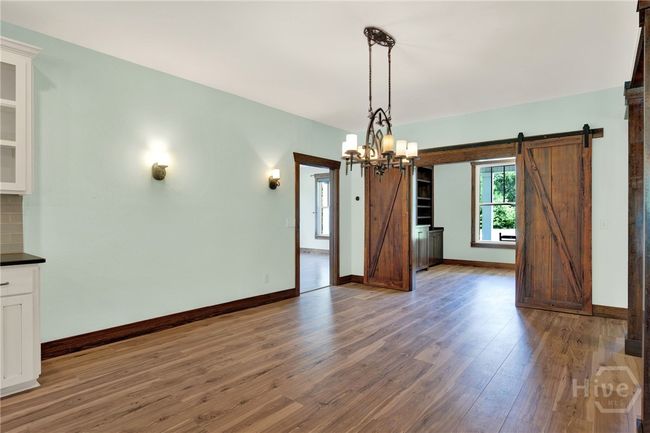 Dining Area | Image 14