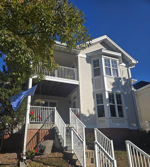 101-620 Cedar St, RICHLAND CENTER, WI, 53581-1557 | Card Image