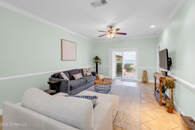 1453EBeachBlvd-11 | Image 11