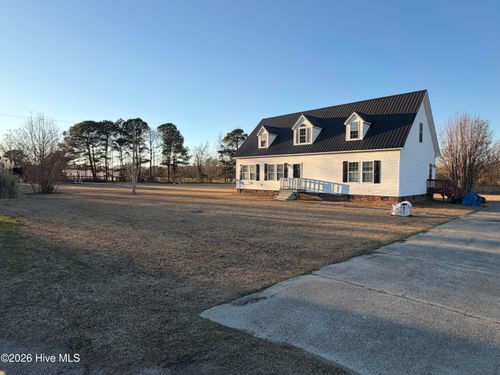 848 Pinewood Rd, Fairmont, NC, 28340-5466 | Card Image