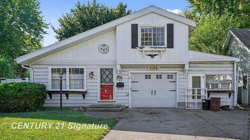 1125 Wright St, Saginaw, MI, 48602-2861 | Card Image