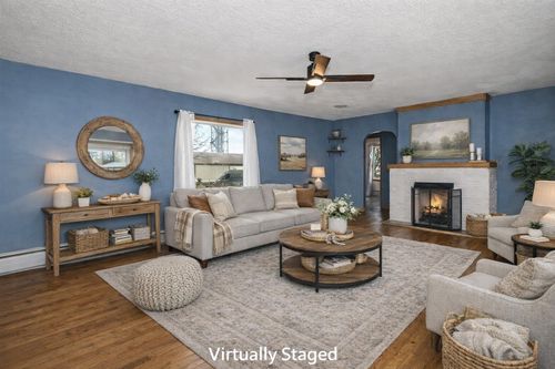 312 E 1st St, Woodward, IA, 50276-2009 | Card Image