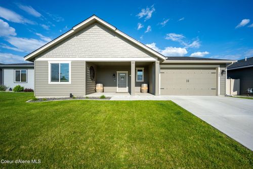 164 N Spindle St, Post Falls, ID, 83854-8214 | Card Image