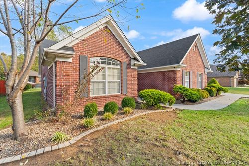 2774 Crescent Hill Dr Ne, Corydon, IN, 47112-8295 | Card Image